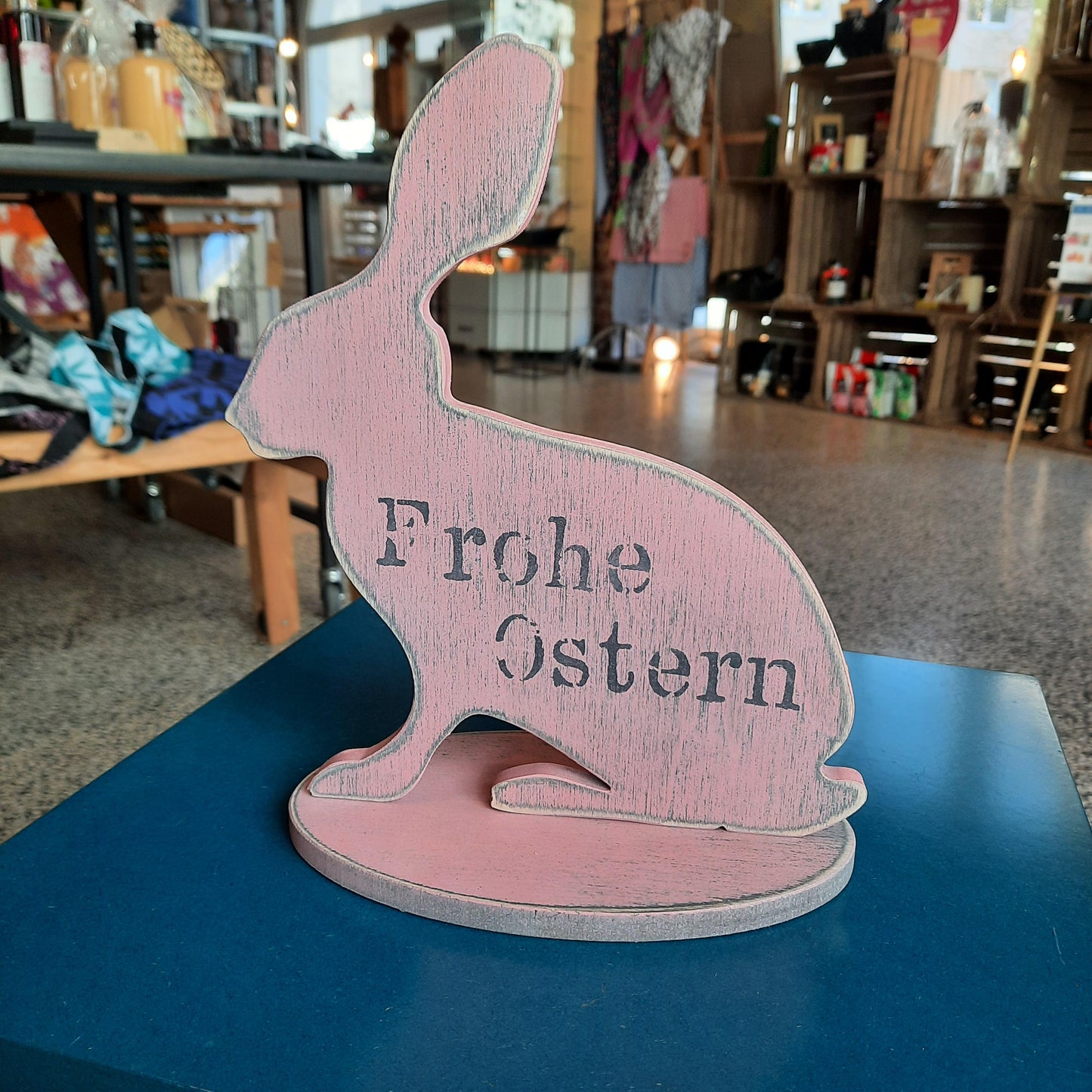 Hase Holz mit Ständer rosa oder grau