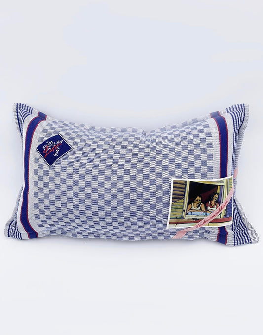 Fensterrausguckkissen aus Grubenstoff