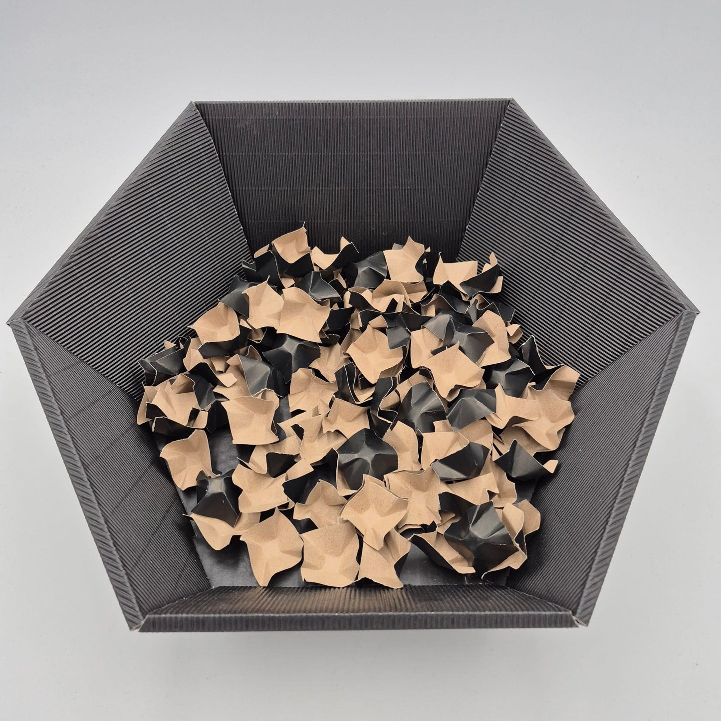 Geschenkkorb leer schwarz