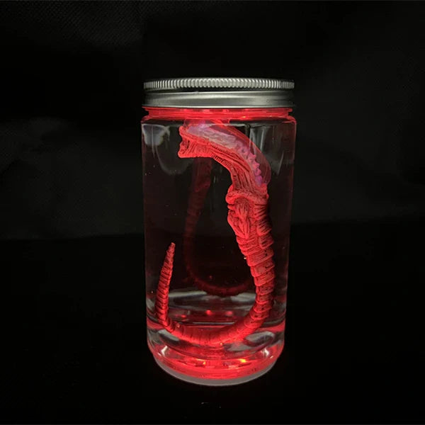 Alien Glow Jar – Xenomorph Embryo