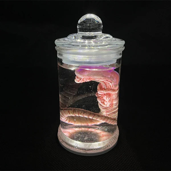 Alien Glow Jar – Xenomorph Embryo