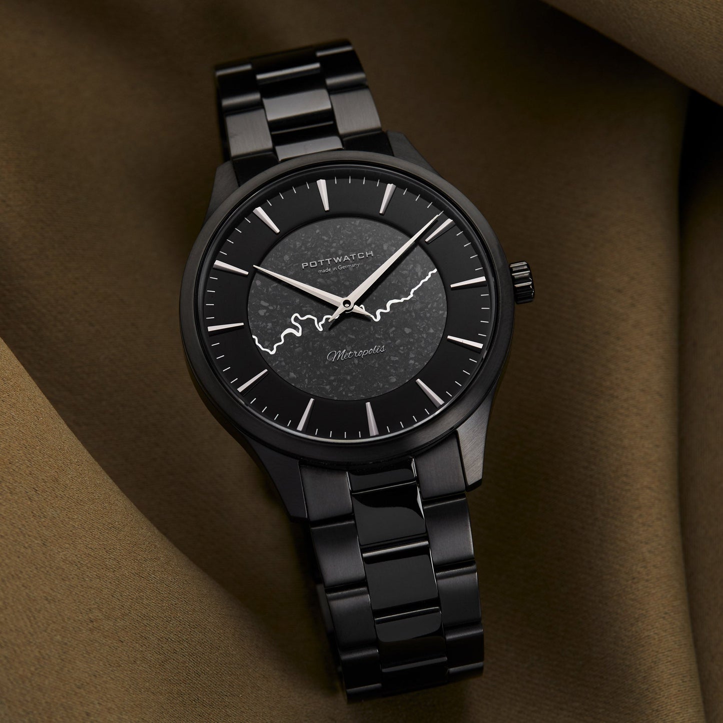 Armbanduhr Metropolis 42 schwarz