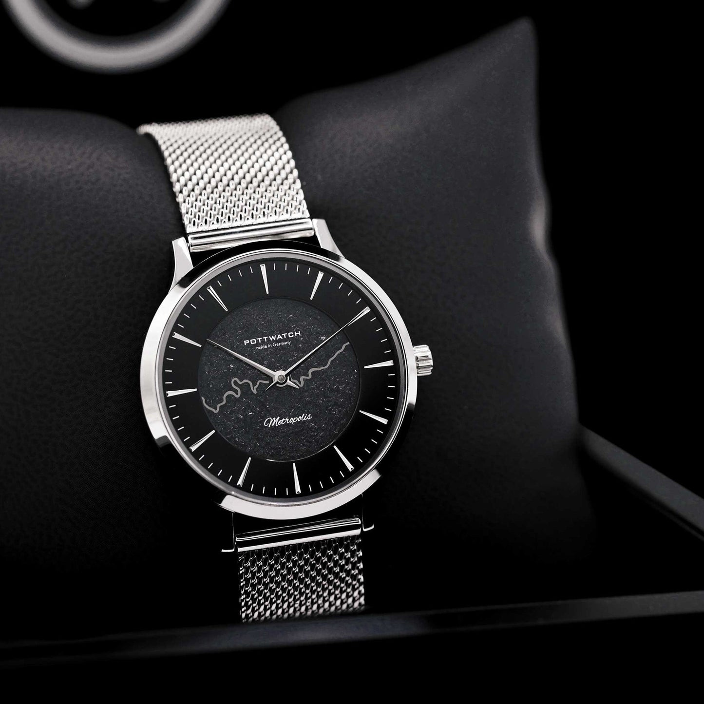 Armbanduhr Metropolis 34 Silber